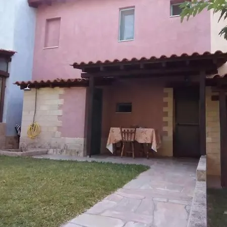 Elegant And Classy Maisonette 2 Dom wakacyjny